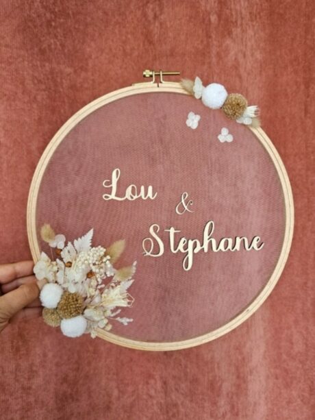 décoration-enfant-prénom-bois-fleurs-séchées-chambre-cadeau-mariage-amoureux