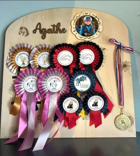 porte-flots-équitation-médaille